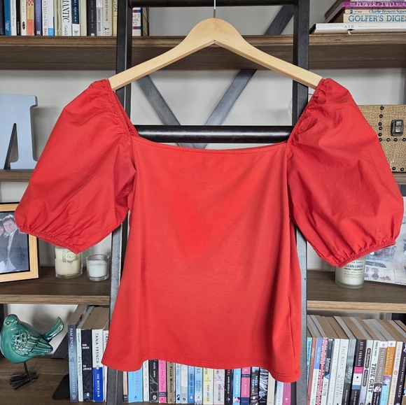 H&M Tops - H&M Red Puff Sleeve Tee